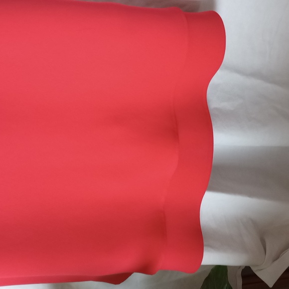 Jones New York Coral dress double ruffle bottom - Picture 2 of 3